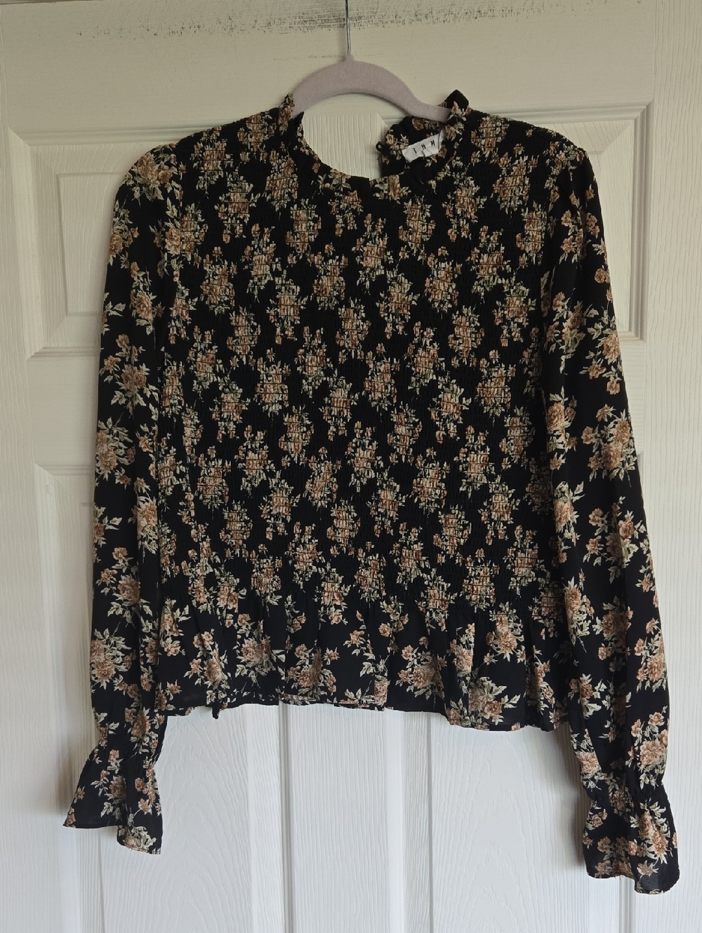 Thml Flowy Floral Top With Ruffle Bottom Medium